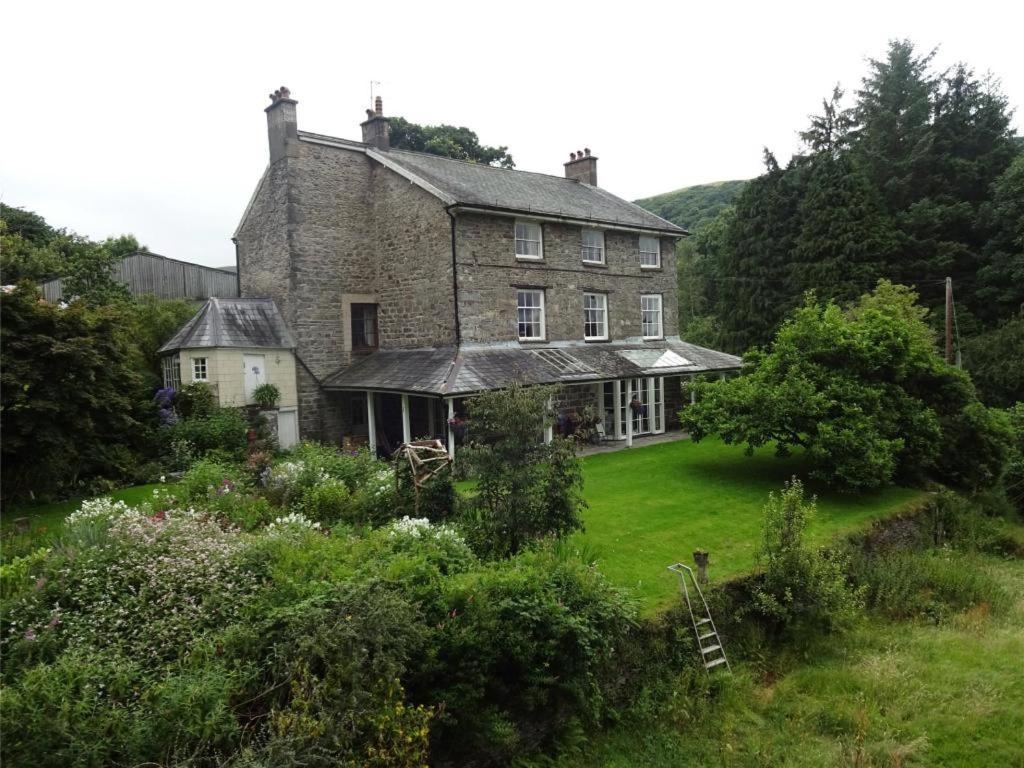 Plas Esgair Llanbrynmair Екстериор снимка