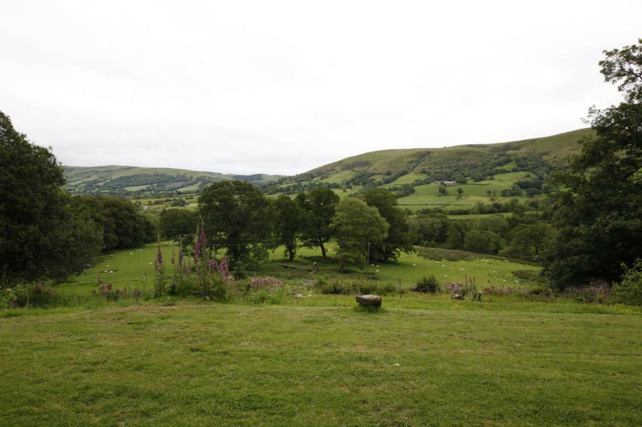 Plas Esgair Llanbrynmair Екстериор снимка